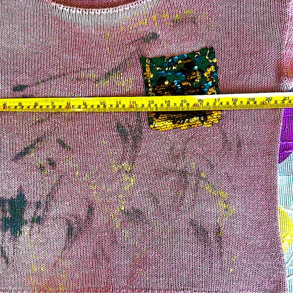 Elegant Pink Sweater with Sequin Pocket - Picture 6 of 8